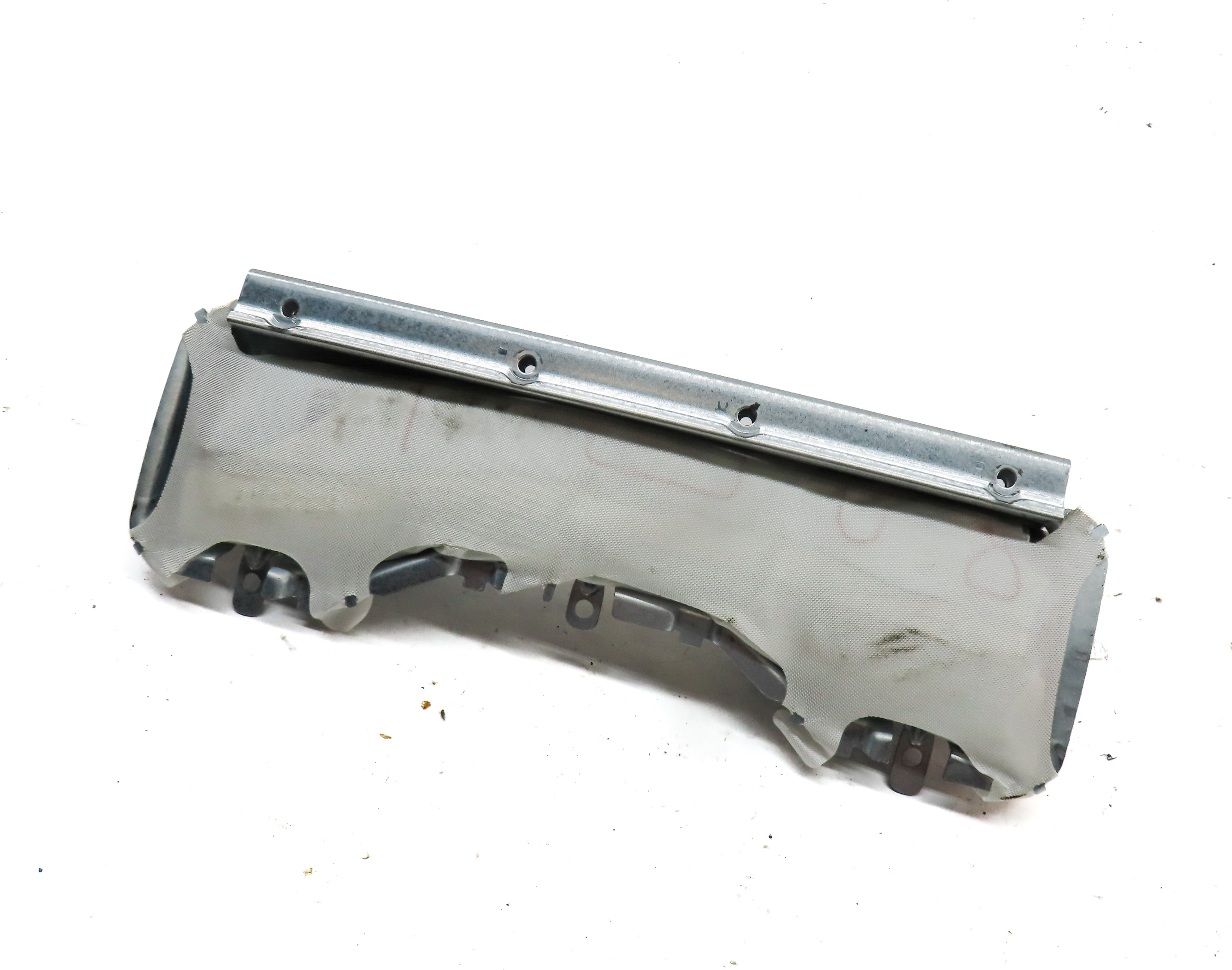 2010-2016 MERCEDES E250 E300 E350 E400 E550 (W212) LEFT FRONT DRIVER KNEE AIRBAG — exact item pictured